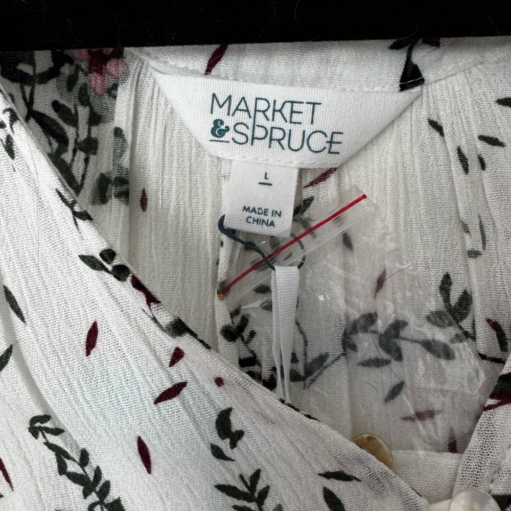 Market & Spruce Floral Sleeveless Top - Picture 6 of 6